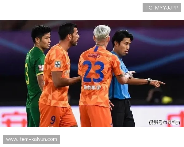 VAR争议再现，裁判标准统一成联赛焦点议题